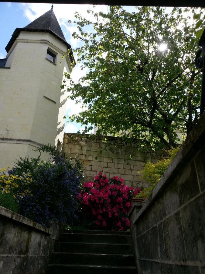 Le Prieure Bed & Breakfast Montsoreau Luaran gambar